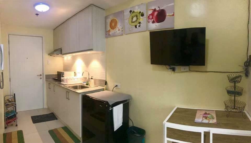 Sabina'S Place Wind Residences Tagaytay Tagaytay City Exterior photo